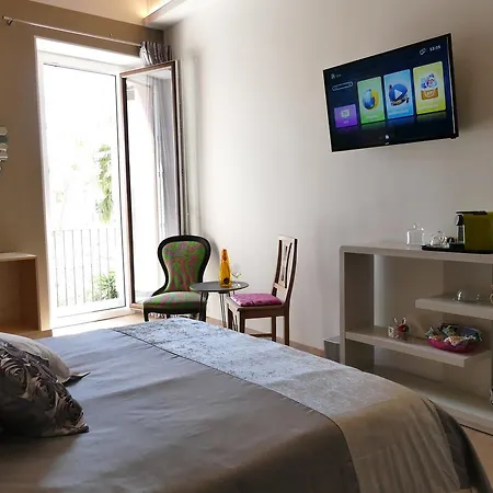 Дом отдыха Myo Charming House *